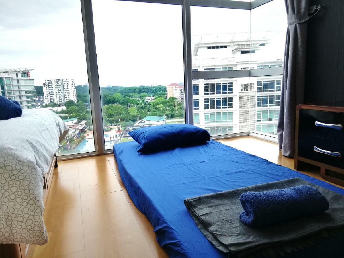 Ara Damansara Oasis Residence, Specious Home 4-8Pax, 8Min Subang Airport, 10Min Sunway เปอตาลิงจายา ภายนอก รูปภาพ
